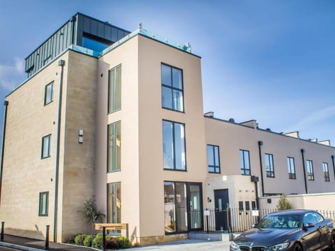 Property building, Parking