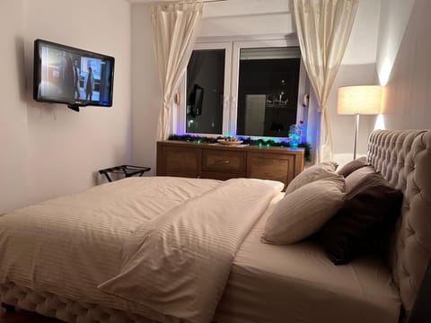 Bed, TV and multimedia