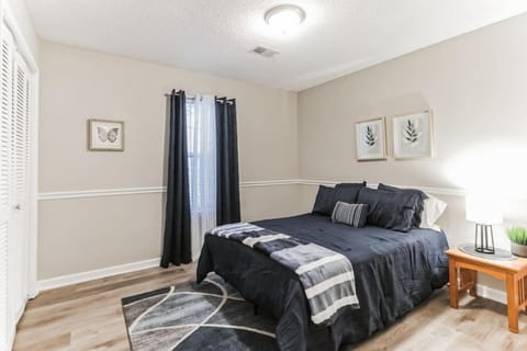 Sunlit Cartersville Cottage House in Cartersville