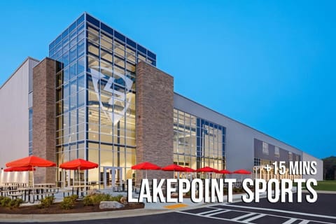Sunlit Cartersville Cottage House in Cartersville