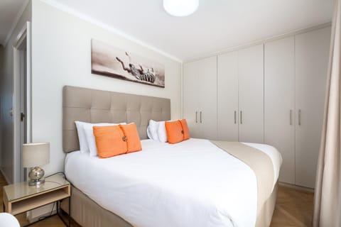 The Crystal - Spectacular sea views in Camps Bay Apartment in Camps Bay