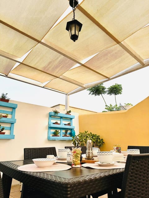 Seating area