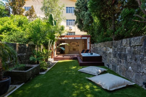 Garden, Garden view