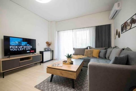 Alkuoni lux flat at PFaliro Apartment in South Athens