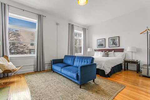 Library Square Suites Apartment hotel in Toledo