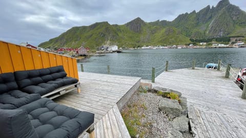 Natural landscape, Balcony/Terrace, Seating area, Beach, Mountain view, Sea view