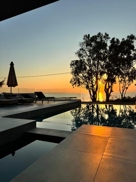 Pool view, Sea view, Swimming pool, Sunrise
