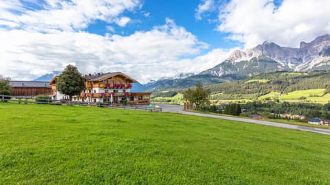 Property building, Natural landscape, Garden view, Mountain view, Mountain view