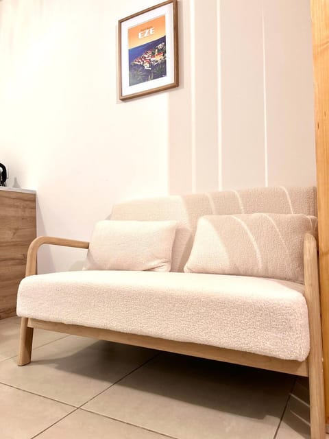 Appartement neuf coup de coeur entre Èze et Monaco Apartment in Eze