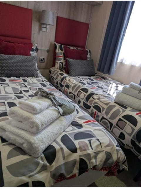 Contemporary Home at Ashford Rise, Tarka Holiday Park, Barnstaple - Beach-Coast-Tarka Trail House in Barnstaple