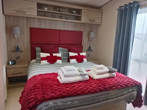 Contemporary Home at Ashford Rise, Tarka Holiday Park, Barnstaple - Beach-Coast-Tarka Trail House in Barnstaple