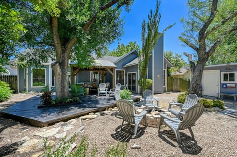 Silverwood House in Wells Branch