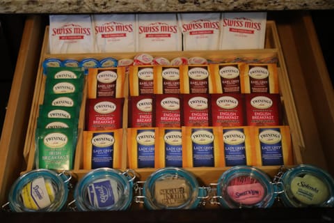 Coffee/tea facilities