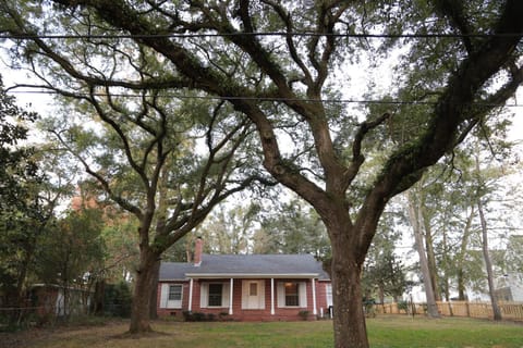 Property building, Day, Natural landscape