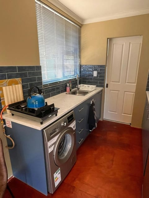 The Red Fox Apartment in Cape Town