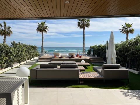 Balcony/Terrace, Sea view, Swimming pool