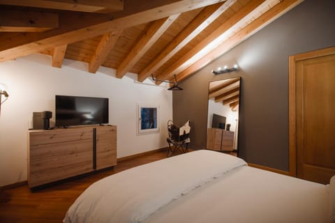 ELBI Suites - Countryside Retreat Bed and Breakfast in Trentino-South Tyrol