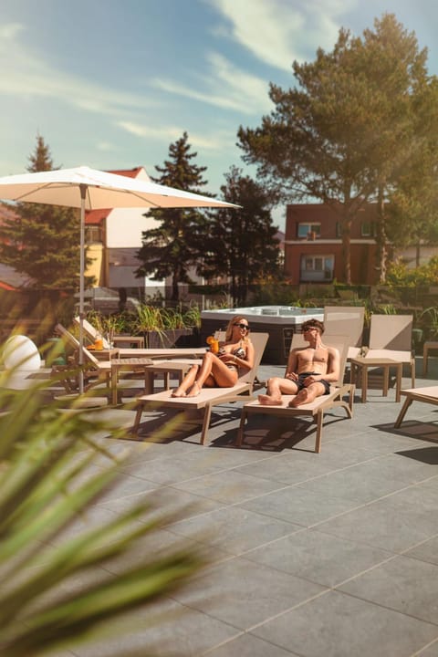 Garden, Hot Tub, Balcony/Terrace, sunbed