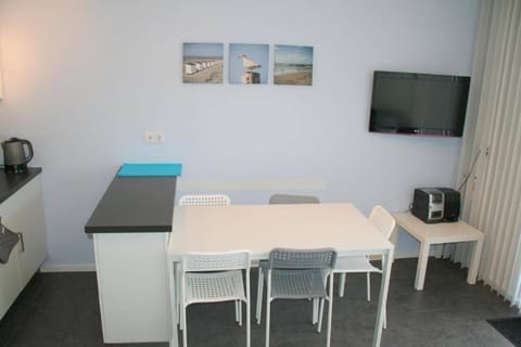 TV and multimedia, Dining area