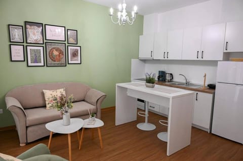 Joanna's Apartments House in Alexandroupoli