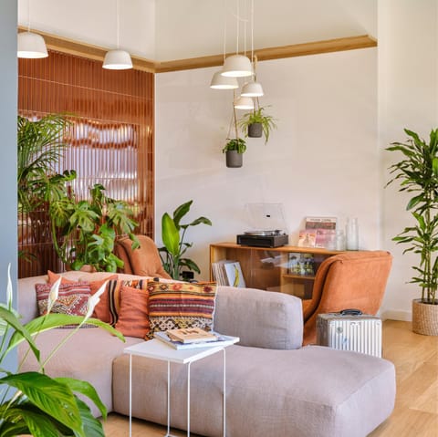 Communal lounge/ TV room, Lounge or bar