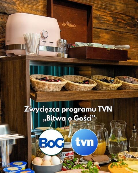 Property building, Restaurant/places to eat, Food and drinks, Logo/Certificate/Sign, Food, Breakfast, Certificate/Award