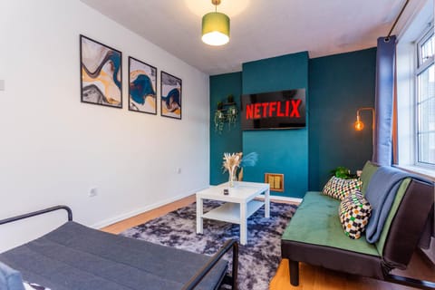 Living room, Photo of the whole room, Seating area