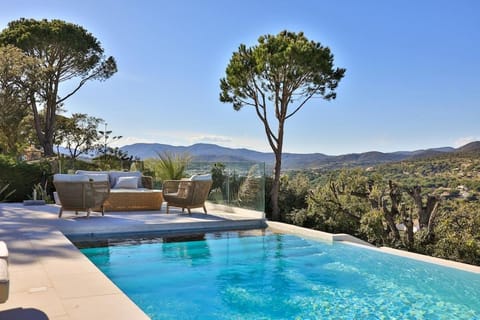 Superbe villa à Sainte-Maxime, piscine et vue mer - Villa Dina Villa in Sainte-Maxime