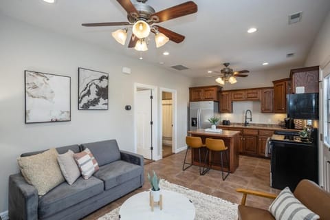 Tiny Home with Hot Tub Near Ft Leonard Wood! House in Ozark Mountains