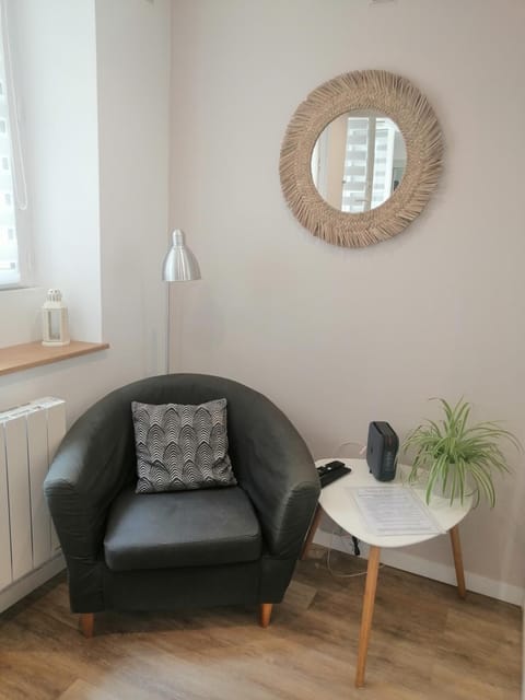 Le Vauban, Charmant studio 5 minutes du Château Apartment in Versailles