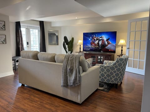 TV and multimedia, Living room, Photo of the whole room