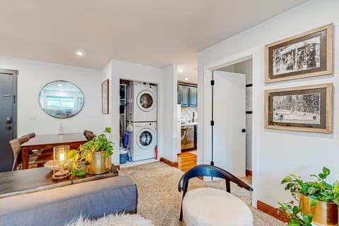 Modern Ski Retreat #C7 Apartment in Avon