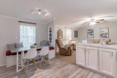 Rough River Lake Cabin Fishing Cabin in Kentucky