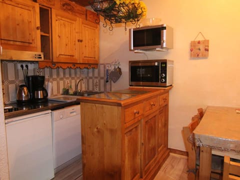 Appartement à L'Alpe d'Huez avec balcon, animaux admis, parking - FR-1-405-343 Apartment in Huez