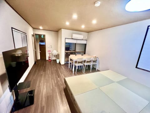 Communal lounge/ TV room, Dining area