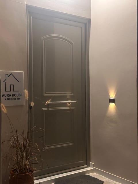 Facade/entrance, Night