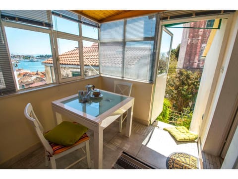 Day, Seating area, Sea view