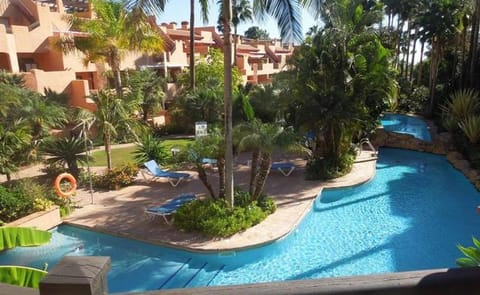 Garden, Garden view, Pool view, Swimming pool, sunbed