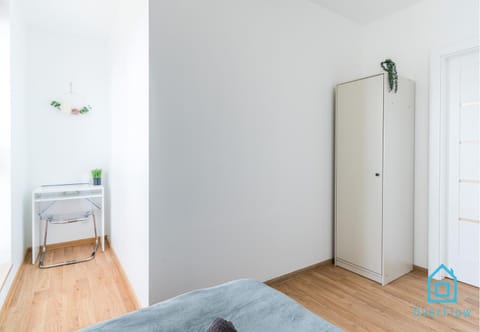 Hub Room - Charming Place, 5 Minutes to Gdańsk Old Town Vacation rental in Gdansk