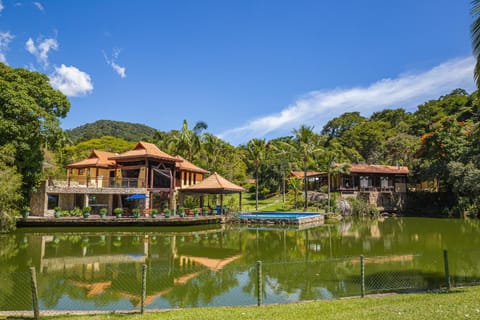 Garden, Swimming pool
