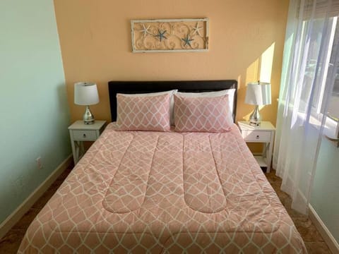 The Great Escape - Panoramic Sunset views House in Tampa