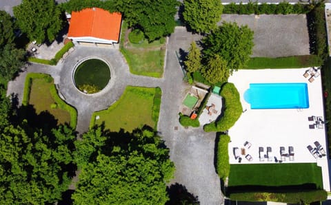 Garden, Swimming pool