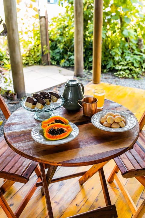 Casa do bananal - Praia Estaleiro (Ubatumirim) -Ubatuba/SP House in State of Rio de Janeiro