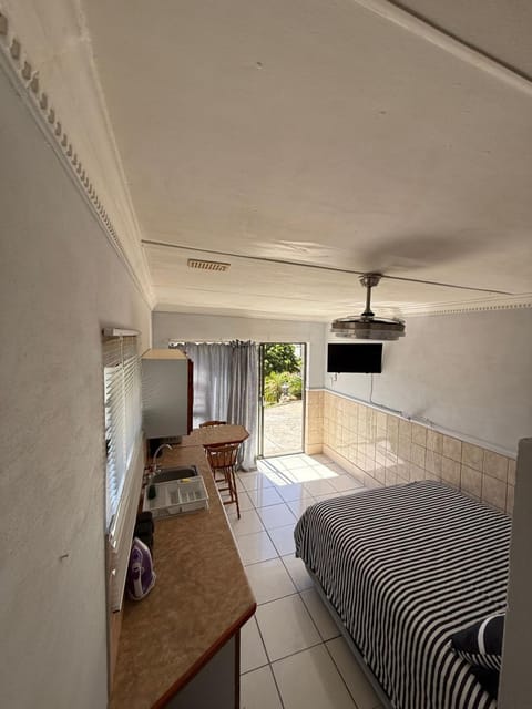 Lion's Cave 1A Apartment in Western Cape