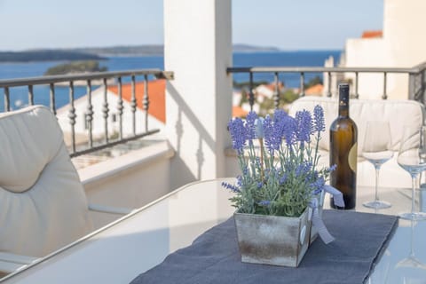 Stunning sea view apartment Ani Apartment in Hvar