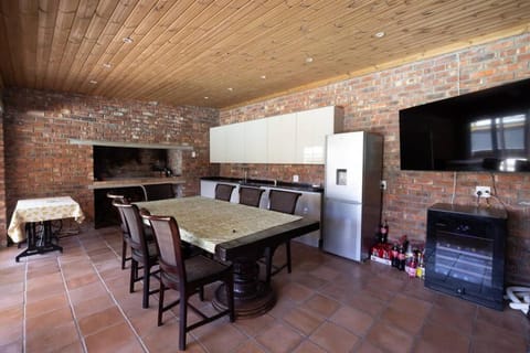 Garten Wohnung mit Pool, 2 Schlafzimmer Apartment in Cape Town