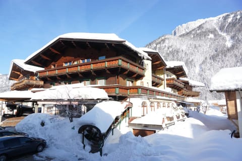 Property building, Winter