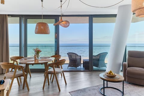 Living room, Sea view