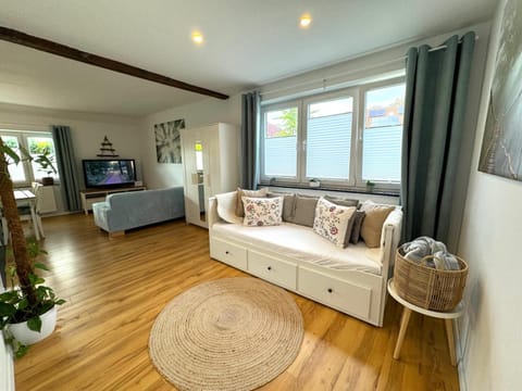 Seating area, Bedroom