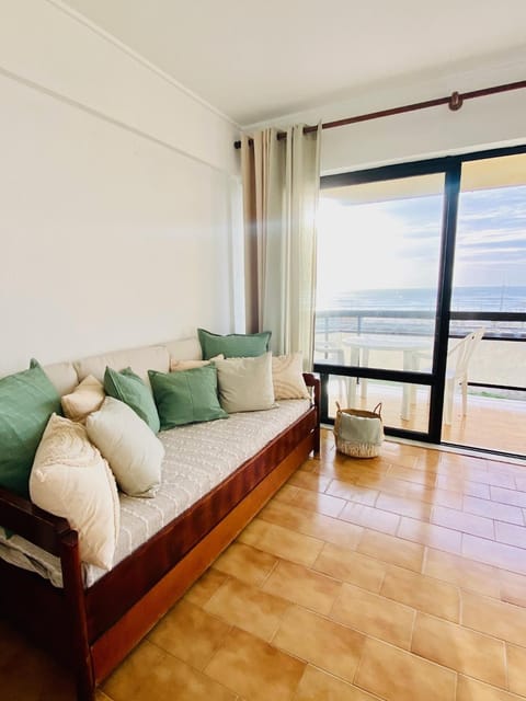 View (from property/room), Living room, Sea view